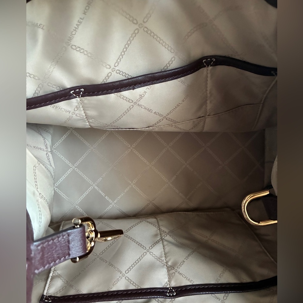 MICHAEL KORS Bag,Authentic Michael Kors Brooklyn Leather Shoulder Bag. - Picture 4 of 16